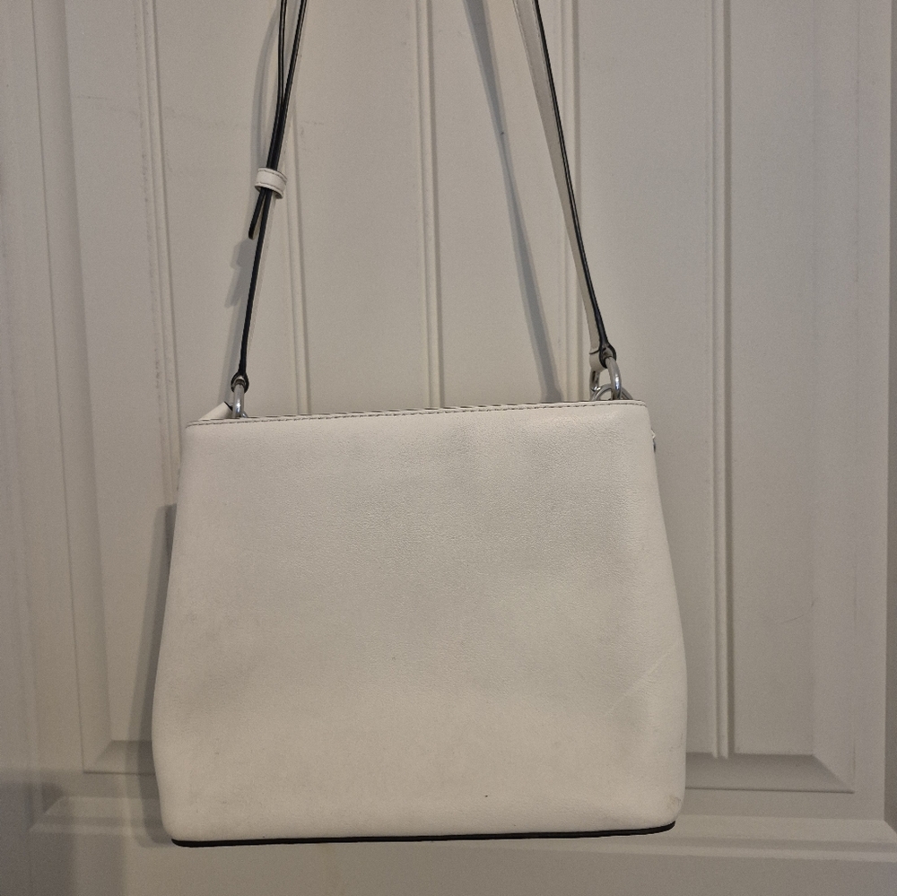 DKNY White Shoulder Bag - Picture 3 of 14